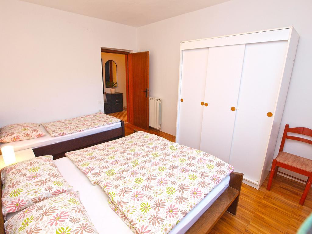 Apartments Dragica 929 파자나 외부 사진