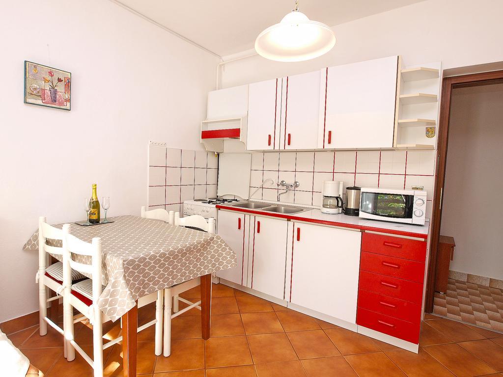 Apartments Dragica 929 파자나 외부 사진