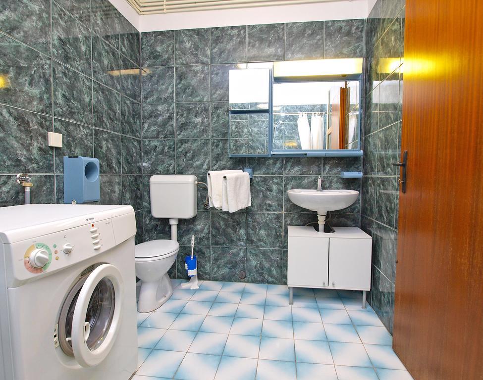 Apartments Dragica 929 파자나 외부 사진