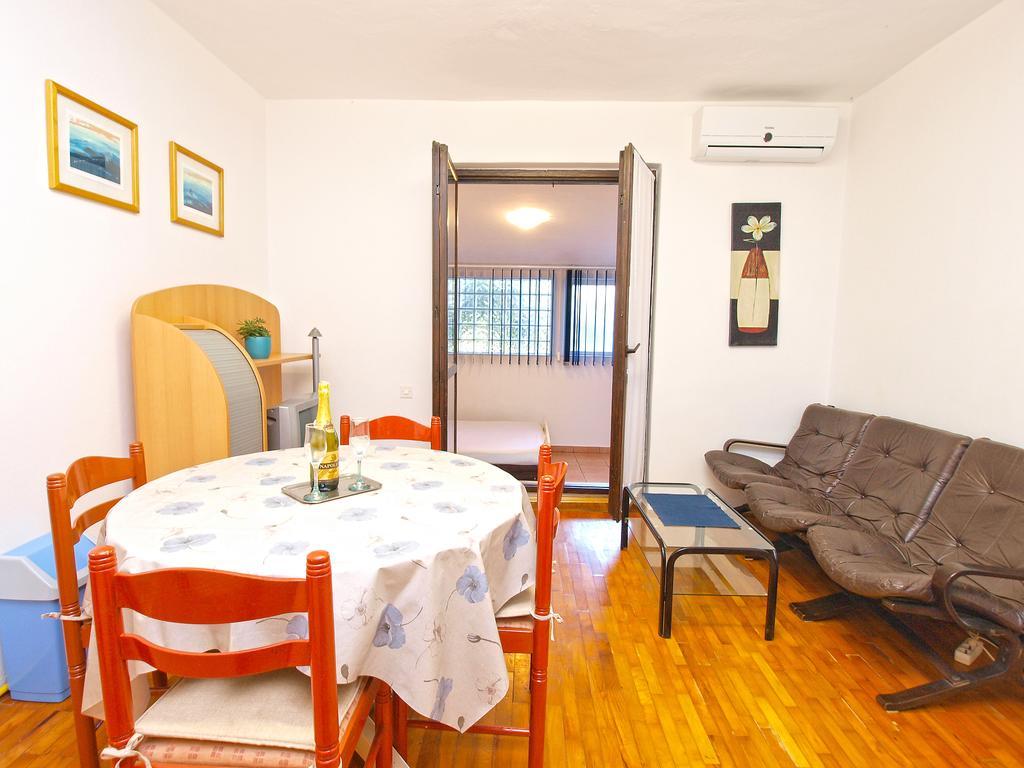 Apartments Dragica 929 파자나 외부 사진