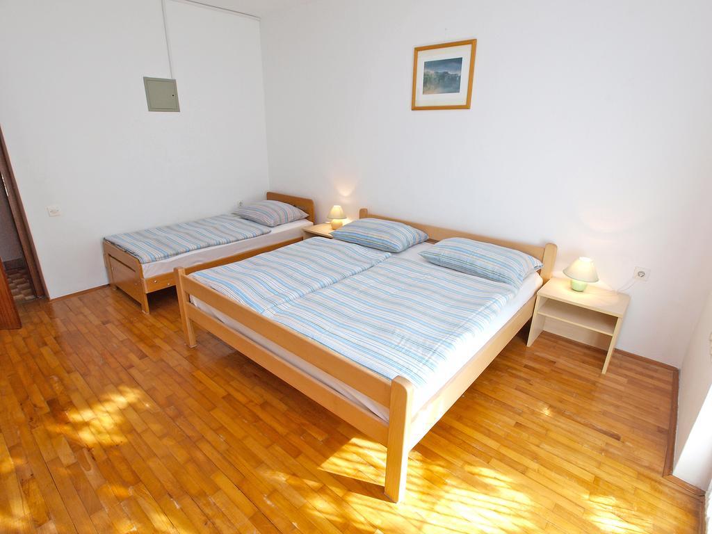 Apartments Dragica 929 파자나 외부 사진