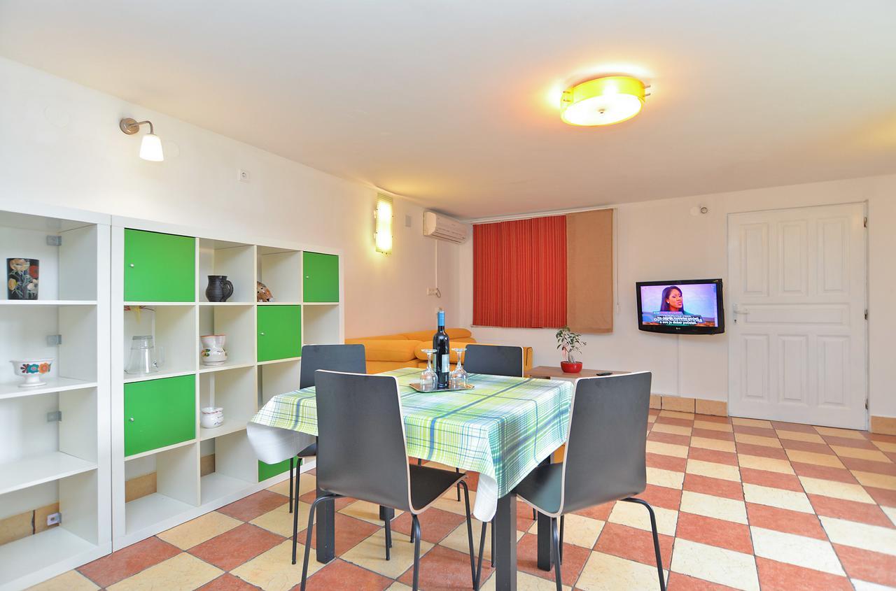 Apartments Dragica 929 파자나 외부 사진