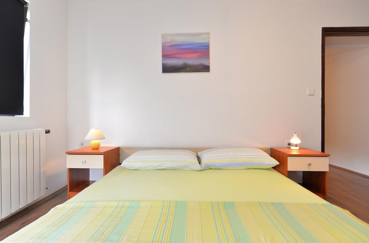 Apartments Dragica 929 파자나 외부 사진